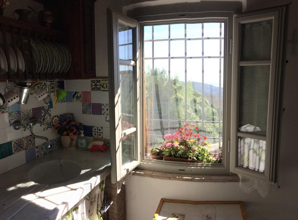 La Casina Delle Rondini Guest House Corsanico-Bargecchia Eksteriør bilde