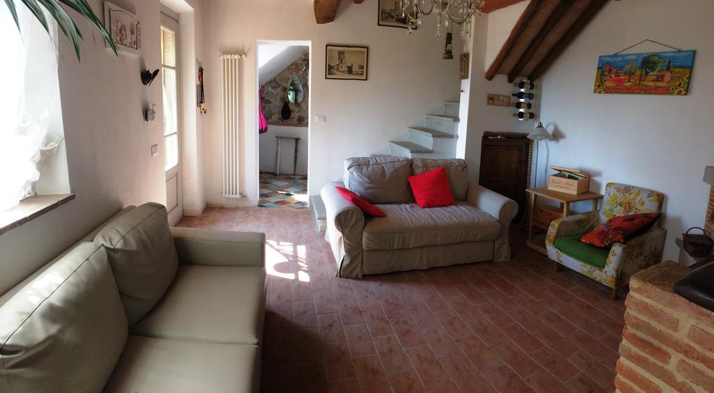 La Casina Delle Rondini Guest House Corsanico-Bargecchia Eksteriør bilde