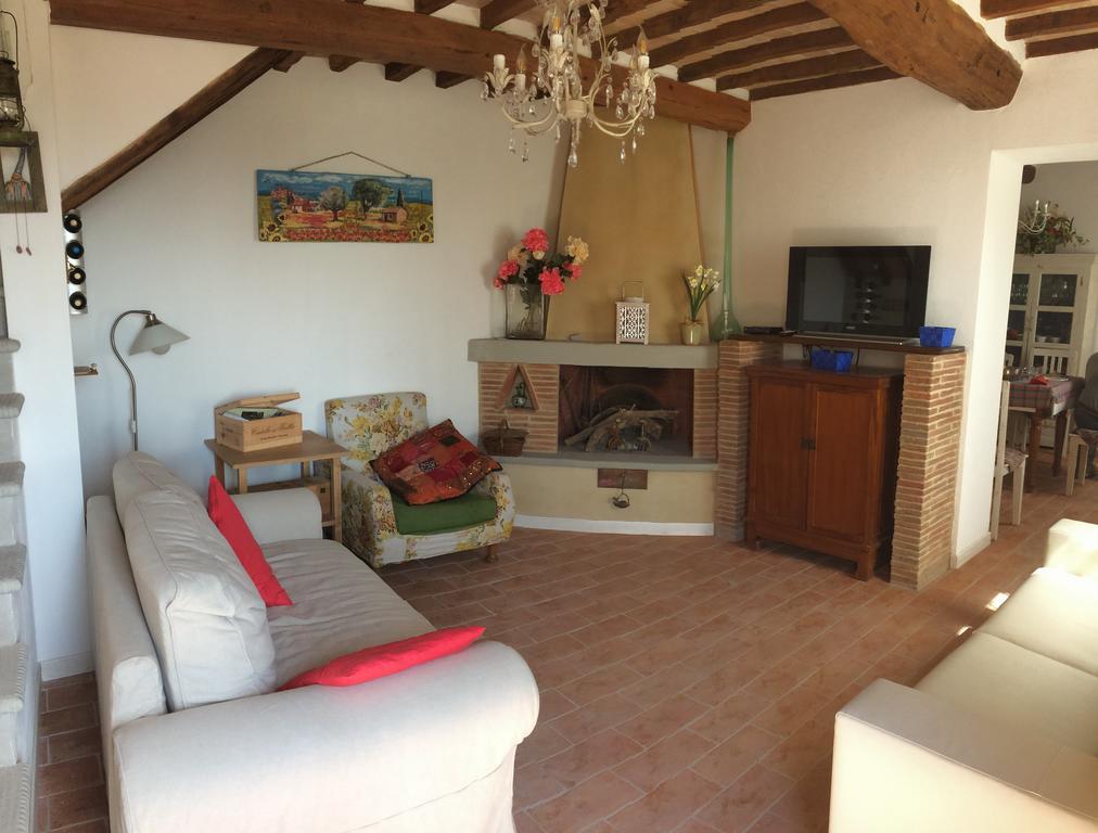 La Casina Delle Rondini Guest House Corsanico-Bargecchia Eksteriør bilde